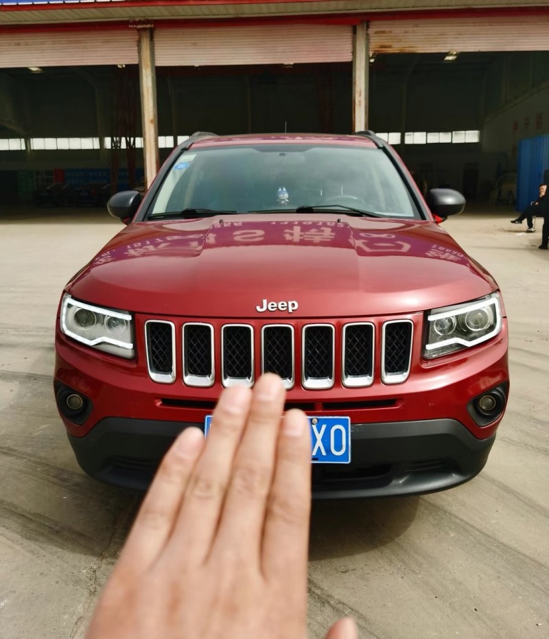 邢臺12年Jeep自由人8