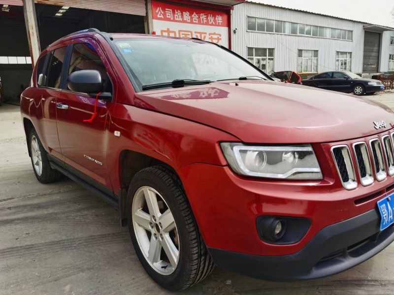 邢臺12年Jeep自由人6