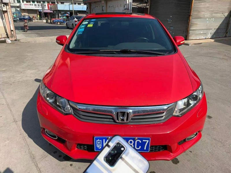 广州12年本田思域1