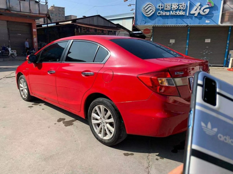 广州12年本田思域8