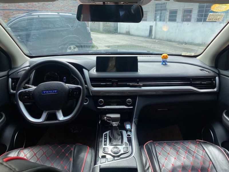 成都18年君马汽车赛克55