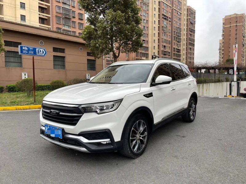 上海18年眾泰T5002