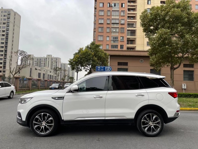 上海18年眾泰T5007