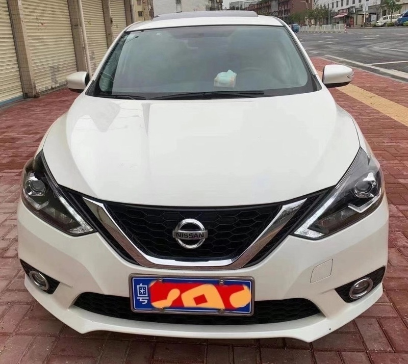 中山18年日产轩逸5