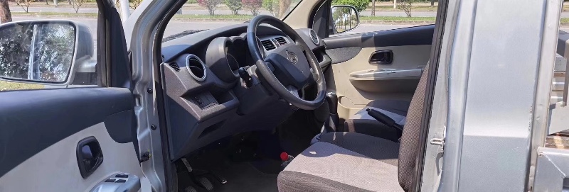 中山19年长安汽车长安星卡2