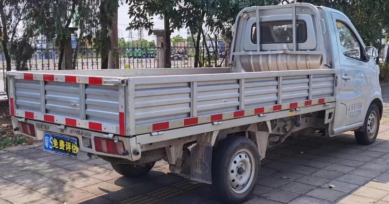 中山19年长安汽车长安星卡1