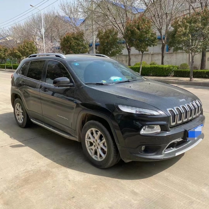 淄博16年Jeep自由光2