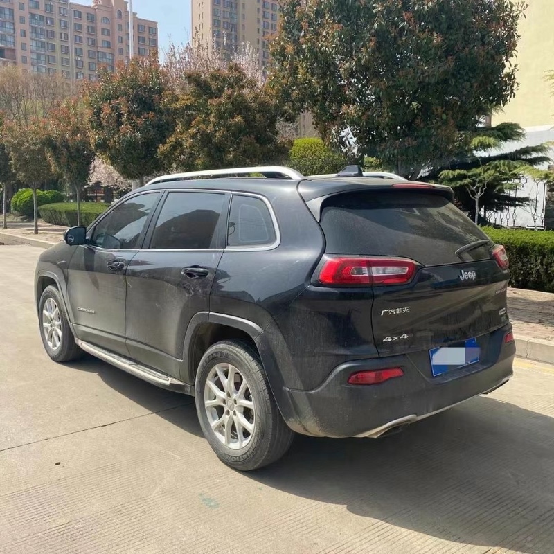 淄博16年Jeep自由光4