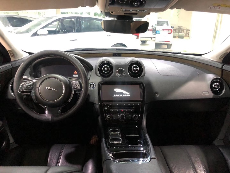 东莞18年捷豹XJ4