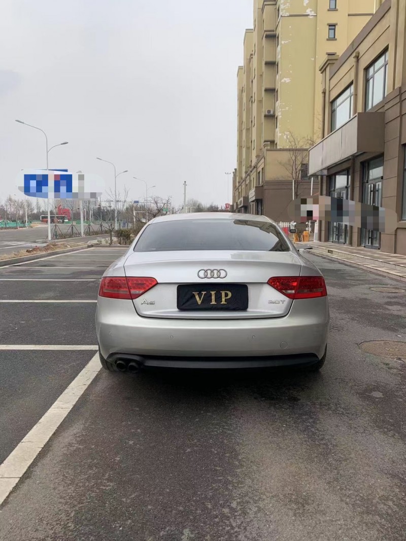 青岛11年奥迪A58