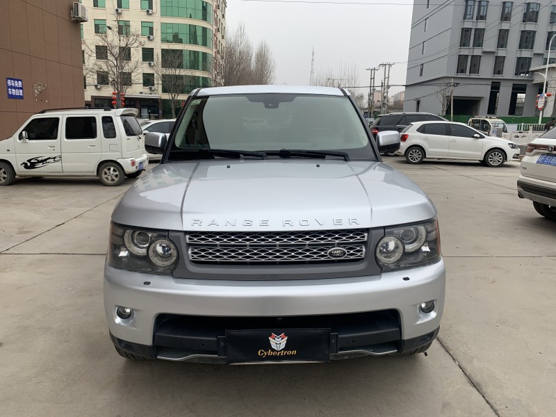 保定11年路虎揽胜运动9