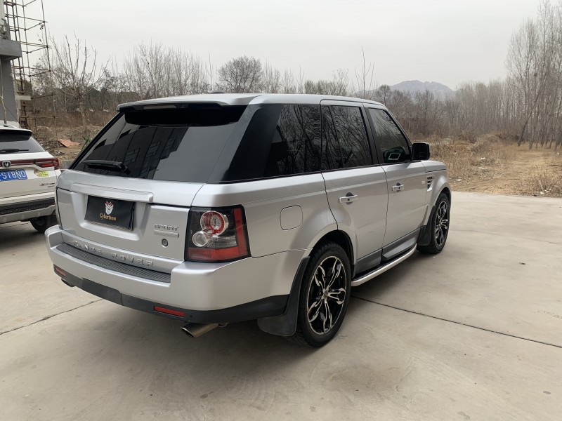 保定11年路虎揽胜运动5