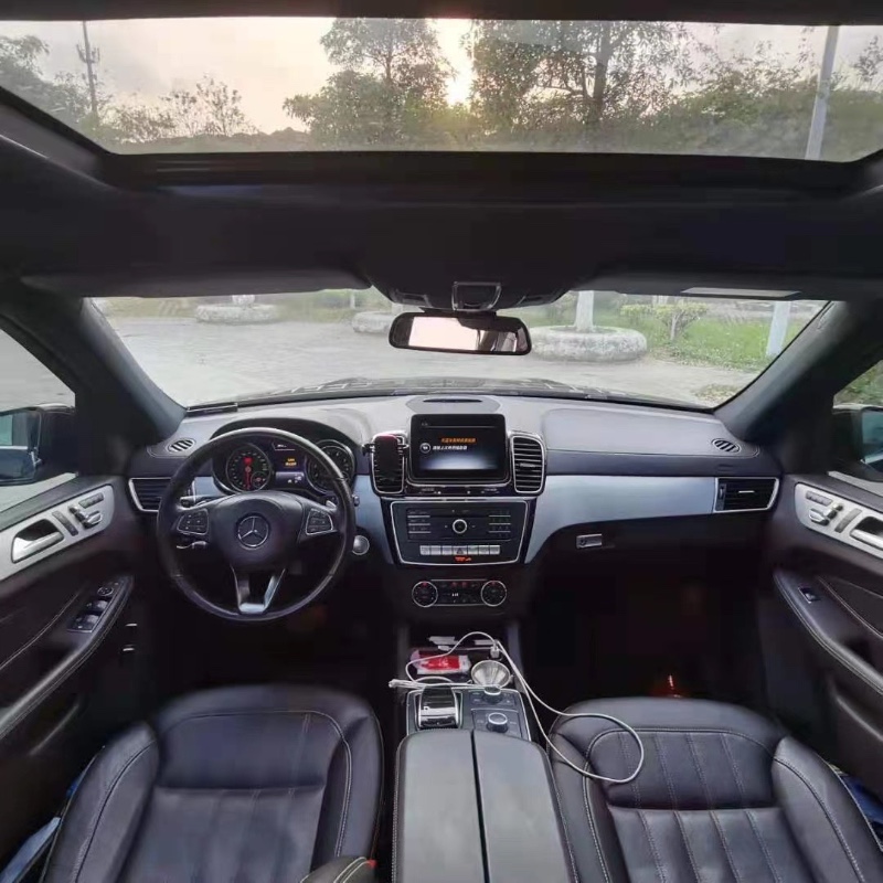 东莞17年奔驰CLS4