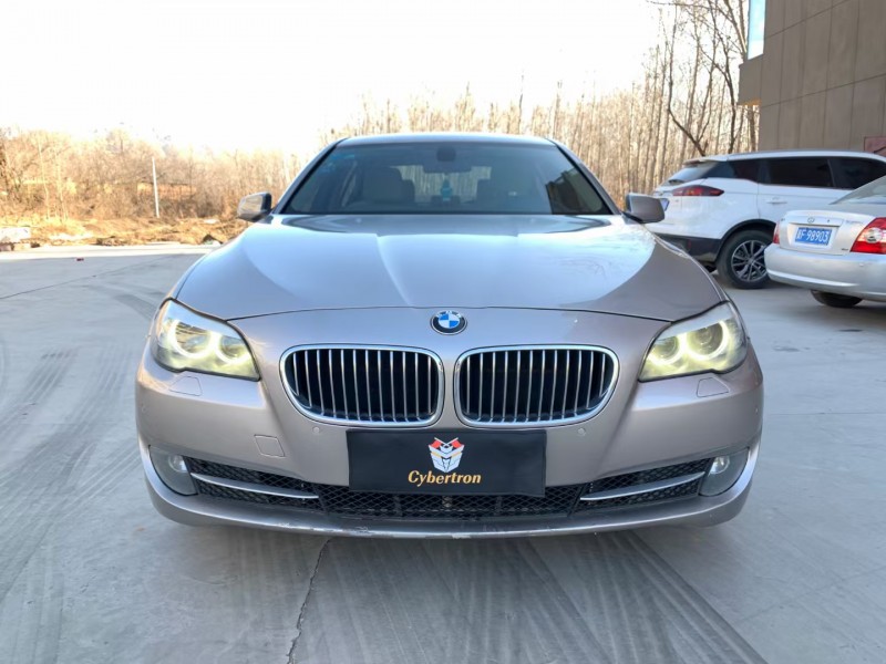 保定12年宝马5系9