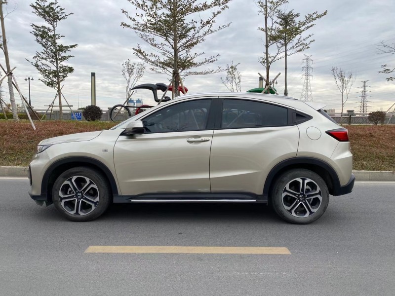 东莞19年本田XRV4