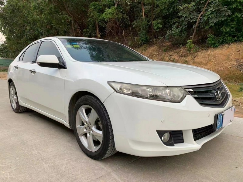 江门10年本田思铂睿3