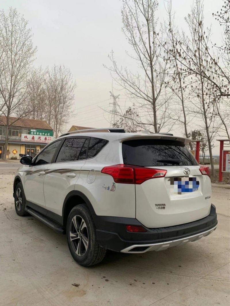北京16年豐田RAV44