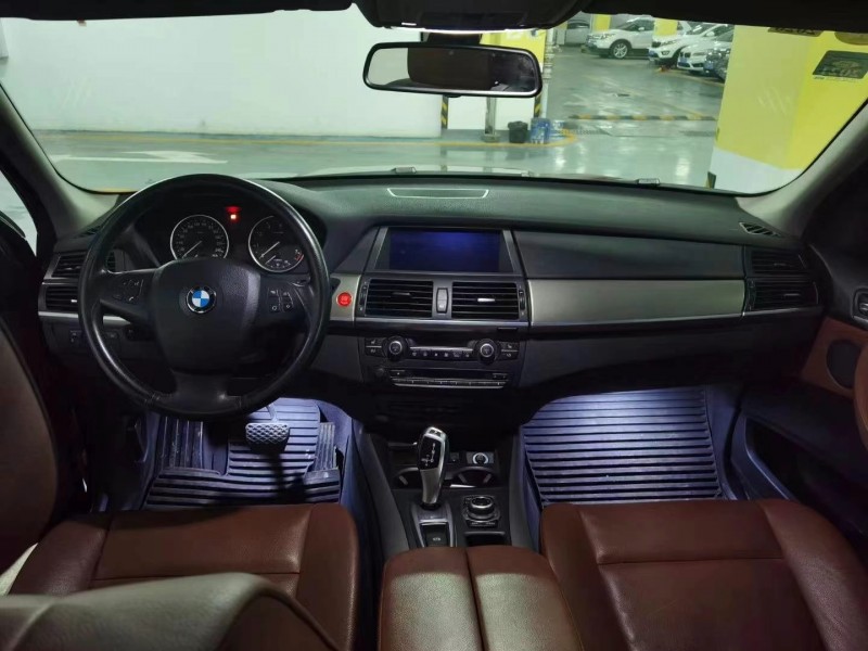 武汉13年宝马X55