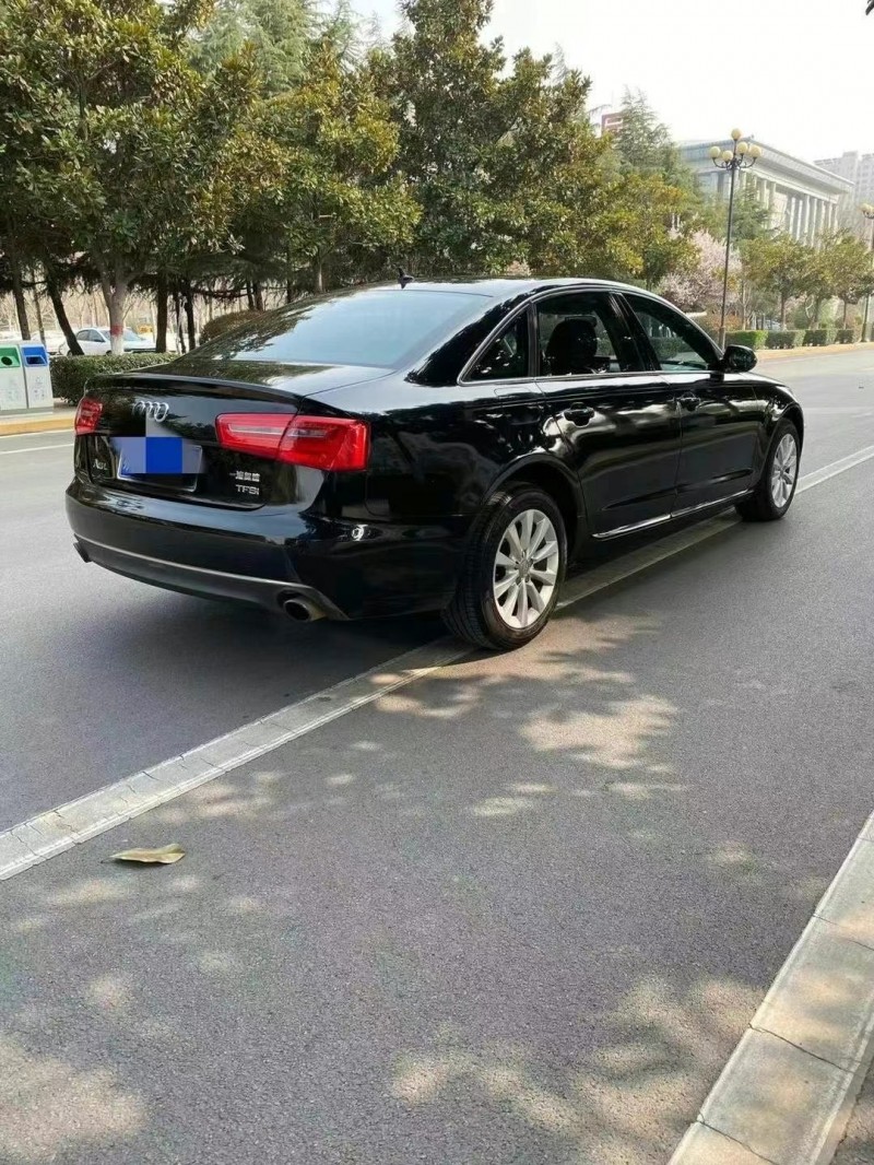 济宁14年奥迪A6L8