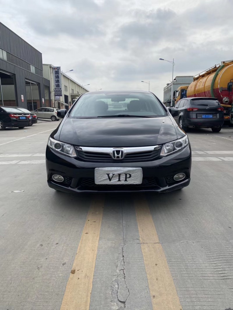 东莞12年本田思域1