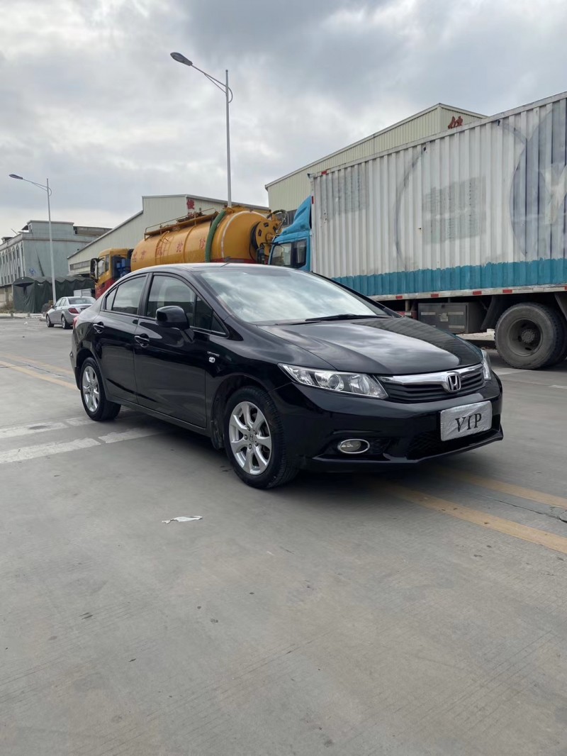 东莞12年本田思域3