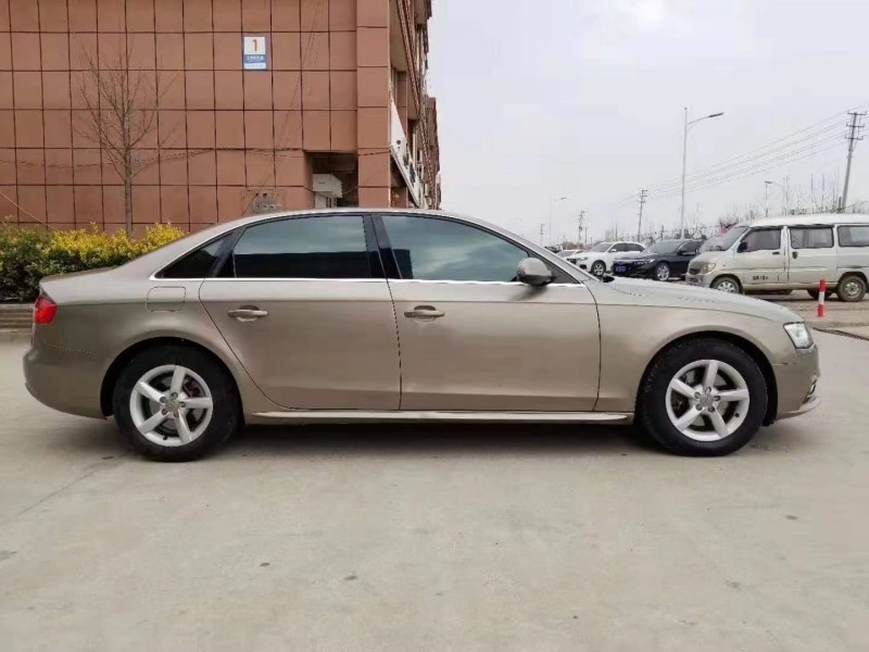 徐州14年奥迪A4L5