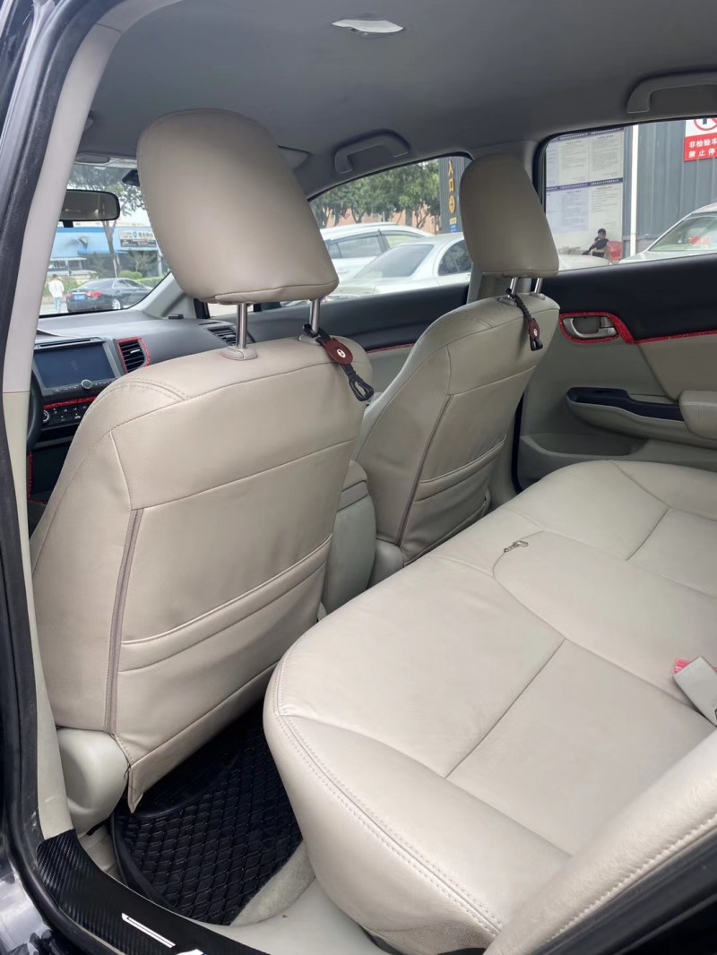 东莞12年本田思域5