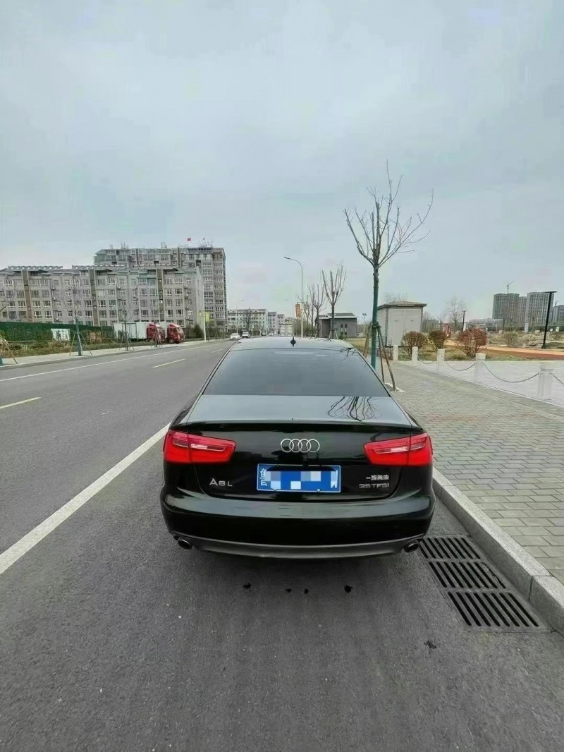 济宁13年奥迪A6L8