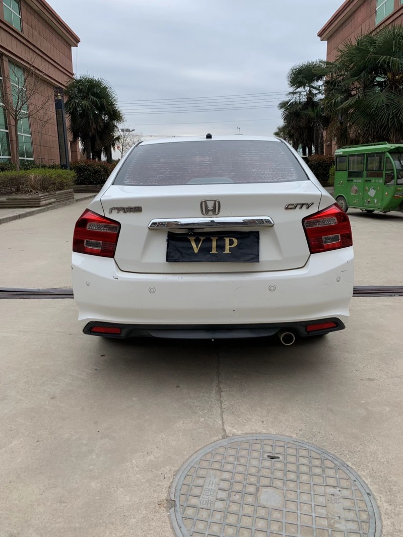 徐州12年本田锋范9