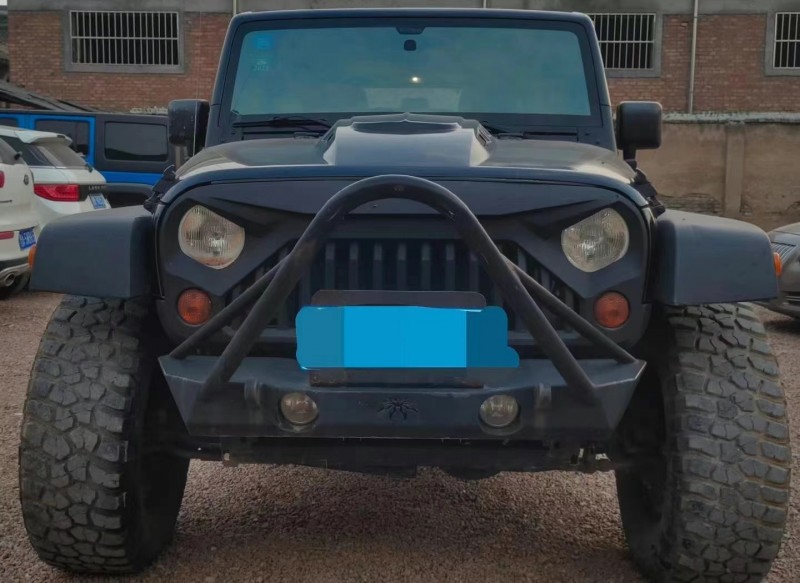 太原13年Jeep牧馬人1