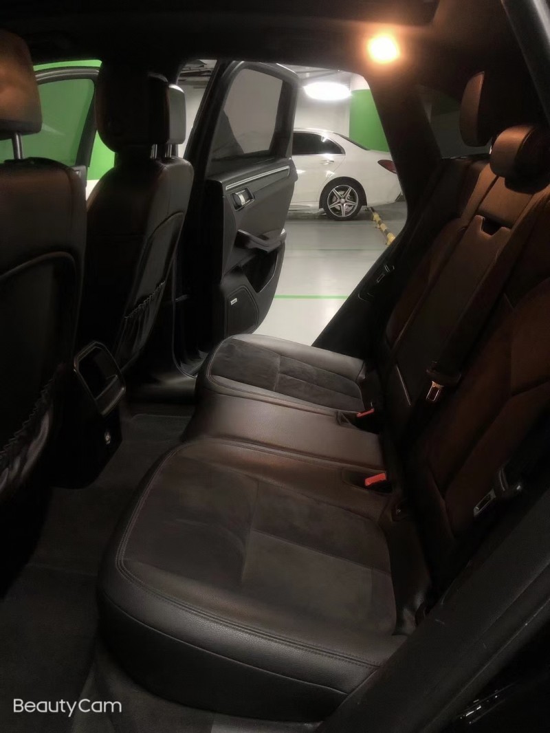 大連14年保時捷Macan9