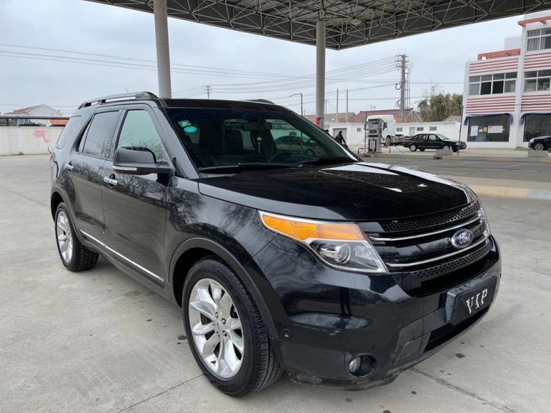 盐城15年福特探险者2