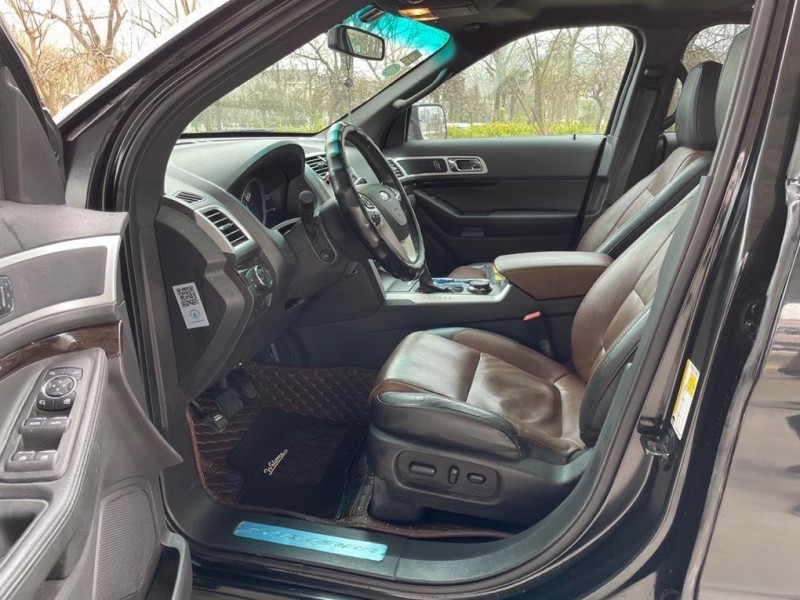 盐城15年福特探险者6