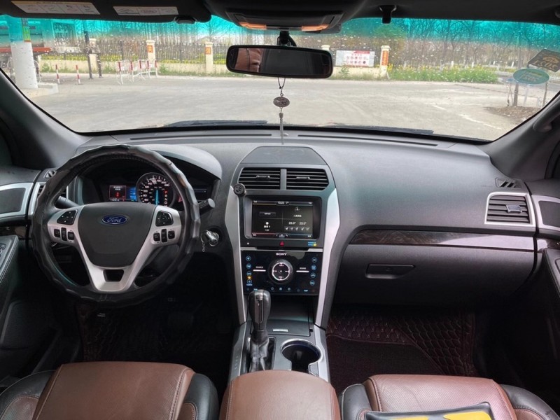 盐城15年福特探险者7