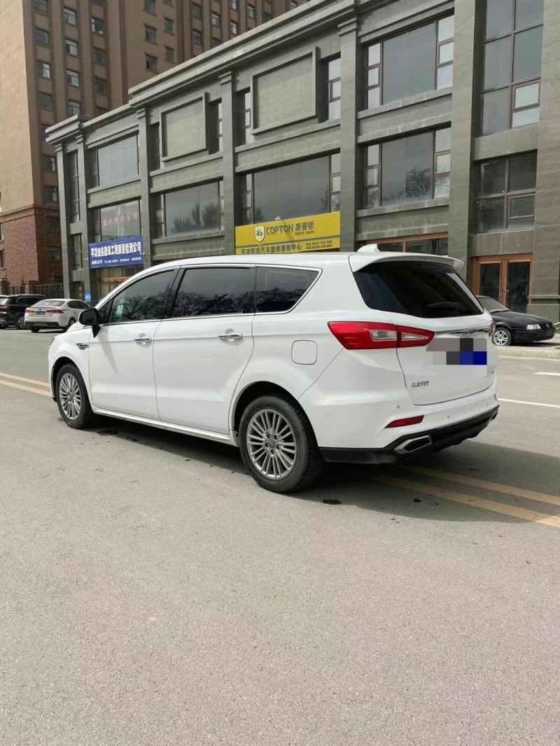 蘭州18年力帆汽車軒朗8