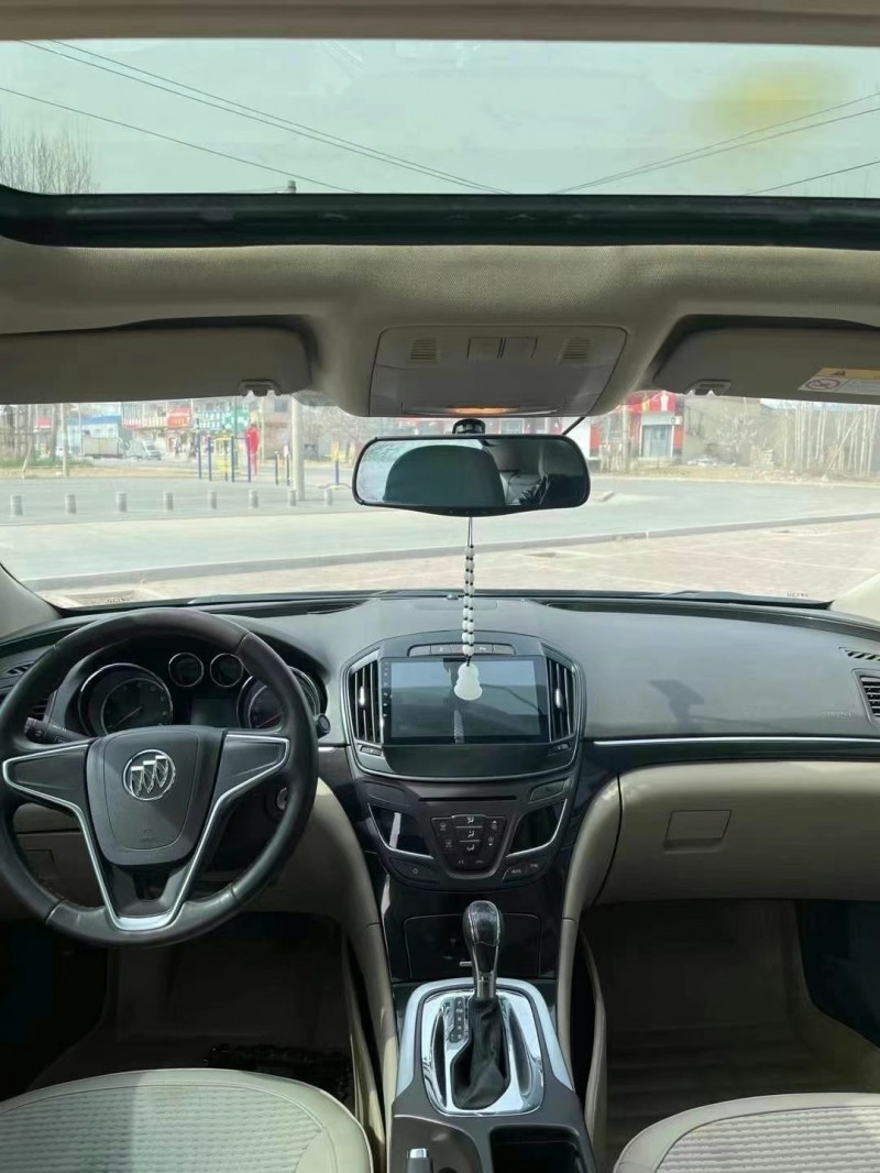 邢台15年别克君威5