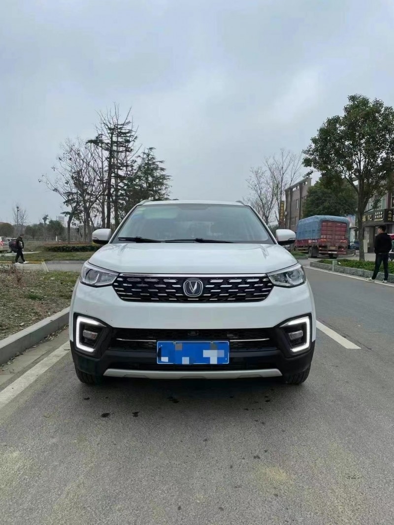 蘇州18年長安汽車CS551