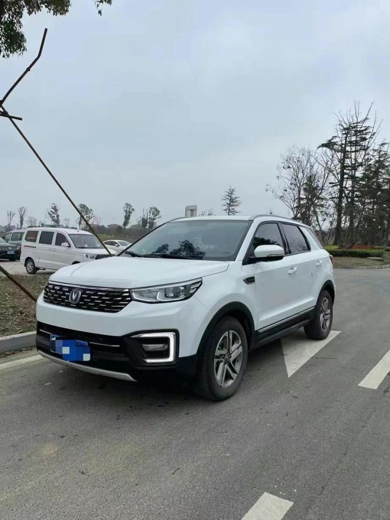 蘇州18年長安汽車CS552