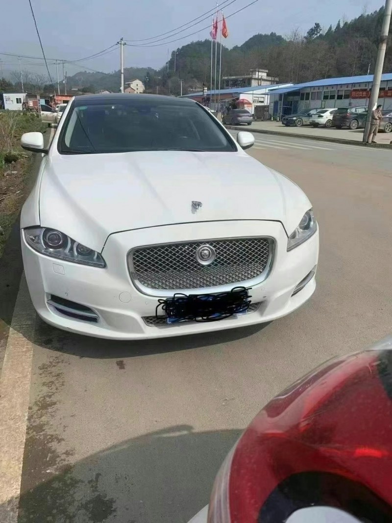 邵阳13年捷豹XJ1