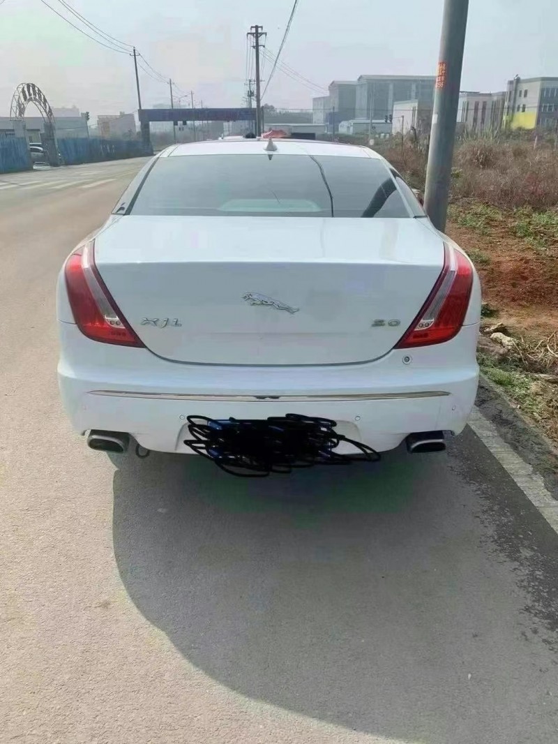 邵阳13年捷豹XJ8