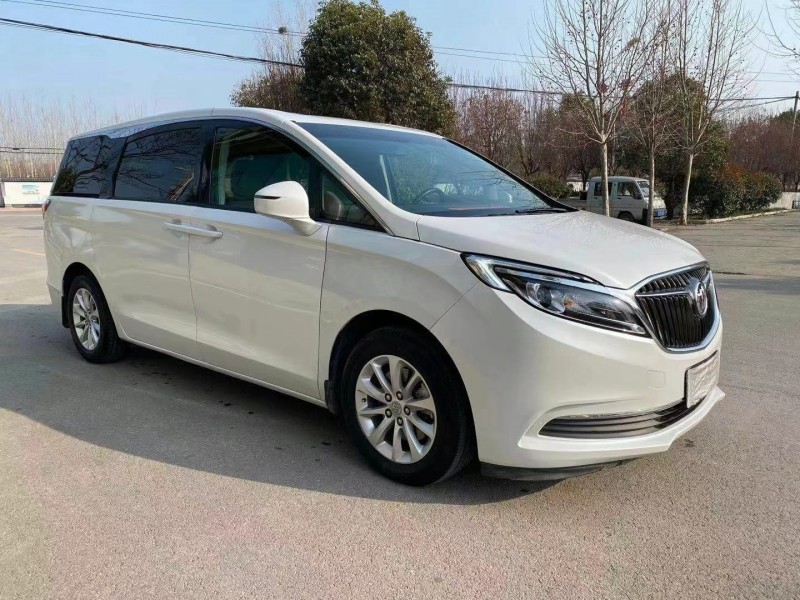 济宁19年别克GL87