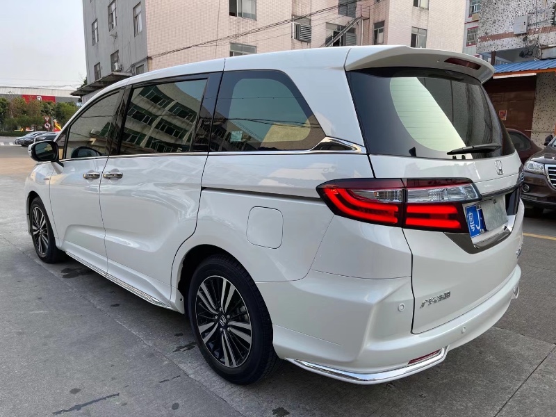 中山19年本田奥德赛5