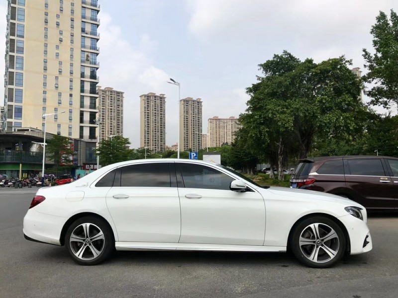 广州18年奔驰E6