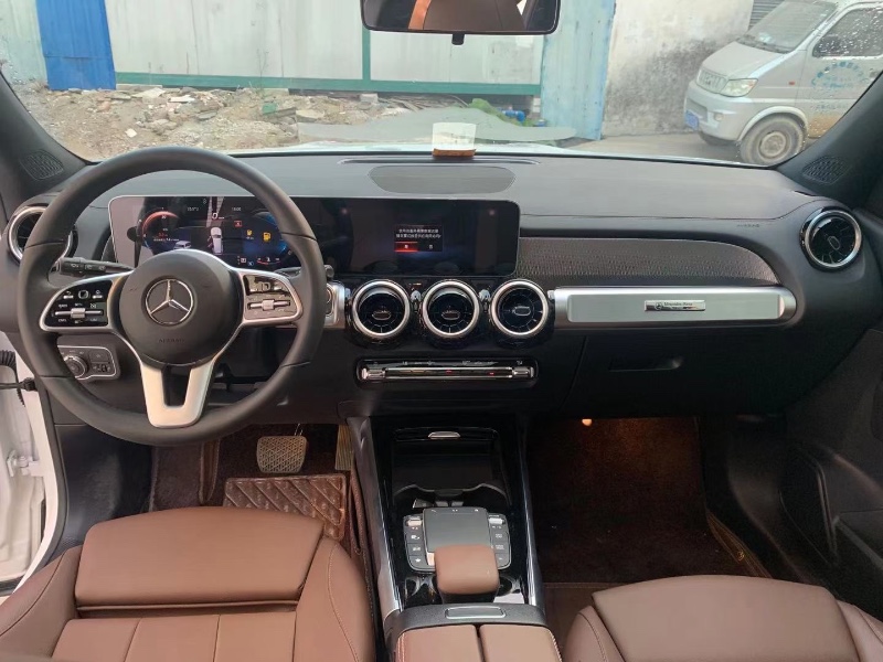 广州21年奔驰GLB5