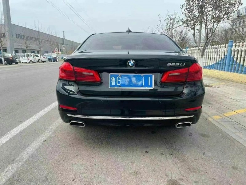 潍坊18年宝马5系9