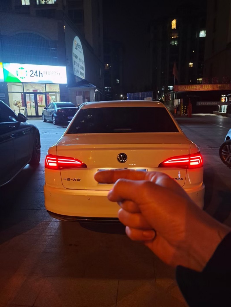 邯鄲19年大眾寶來4