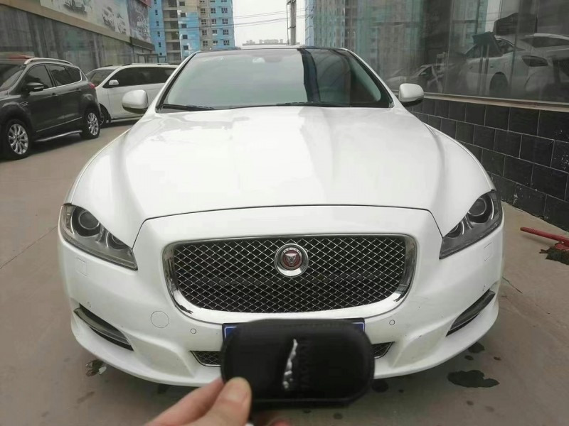 滄州14年捷豹XJ1