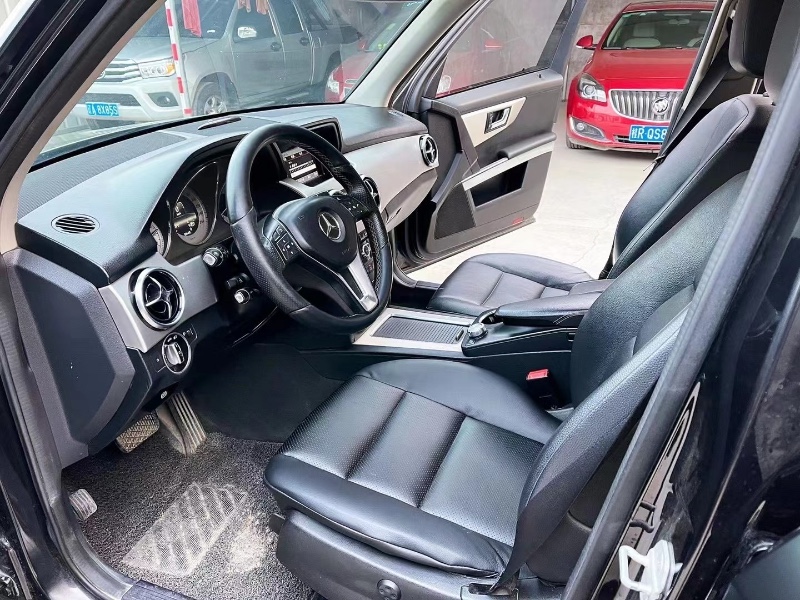 保定13年奔驰GLK5