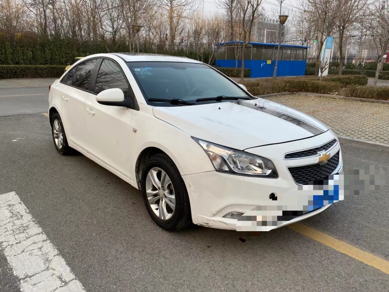 潍坊16年雪佛兰科鲁兹3