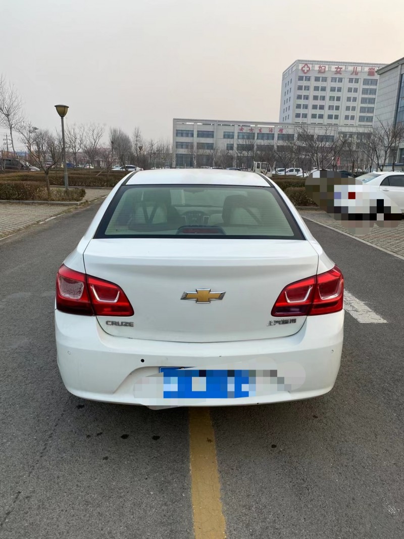 潍坊16年雪佛兰科鲁兹9